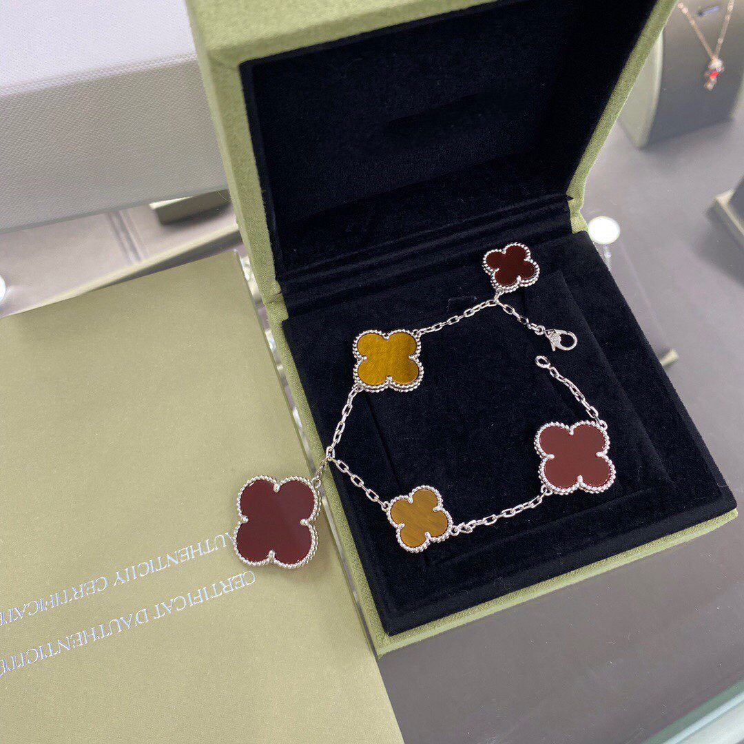 VCA CLOVER 5 MOTIFS SIVLER CARNELIAN TIGER EYE BRACELET