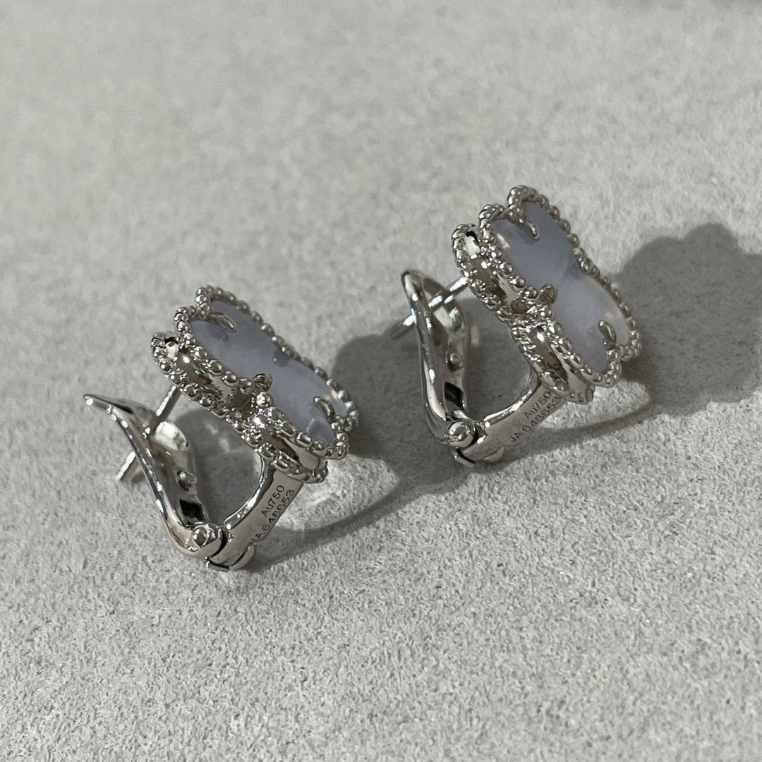 VCA CLOVER CHALCEDONY SILVER STUD EARRINGS