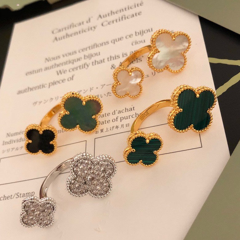 VCA CLOVER BETWEEN THE FINGER RING
